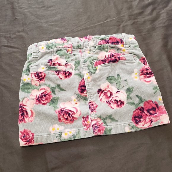 H&M Corduroy Skirt Floral Pattern Snap Closure Adjustable Waist Pockets 2-3 Year - Picture 2 of 6